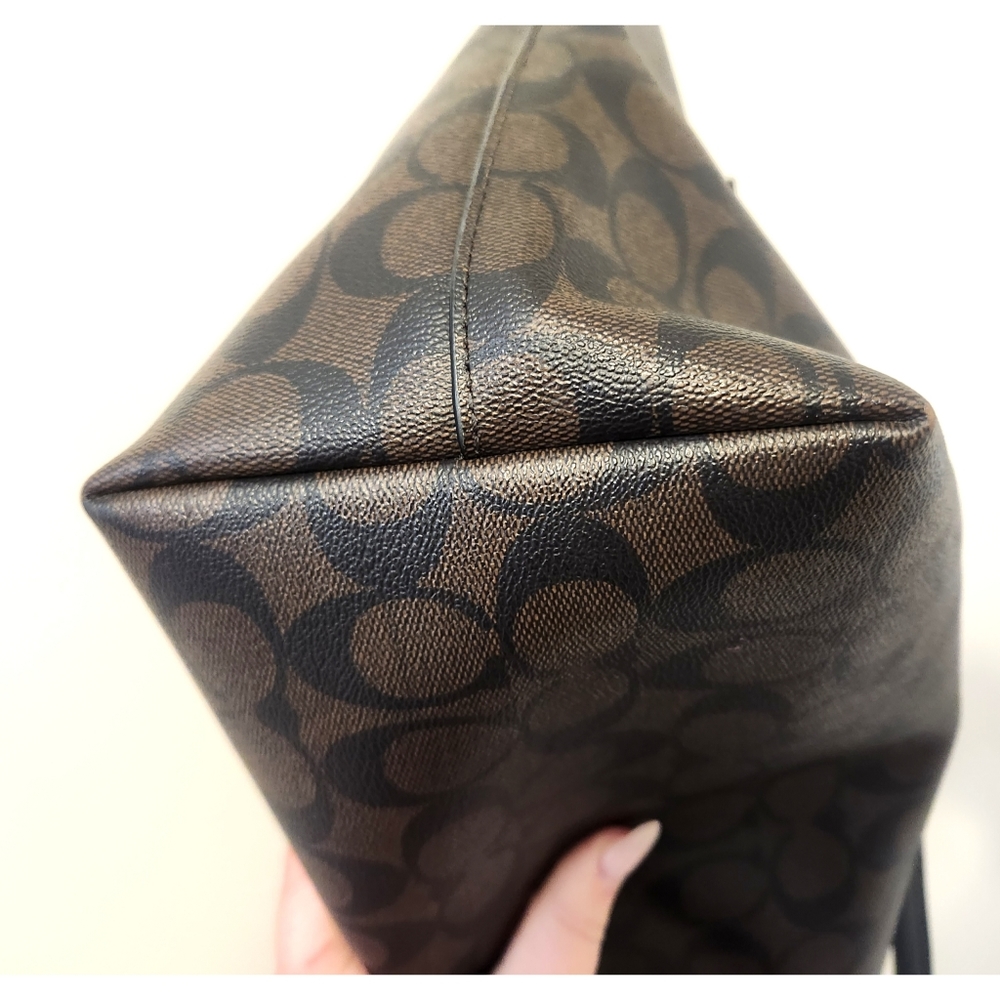 EUC! Coach Gallery Tote Signature Canvas in Brown/Black - Picture 9 of 16